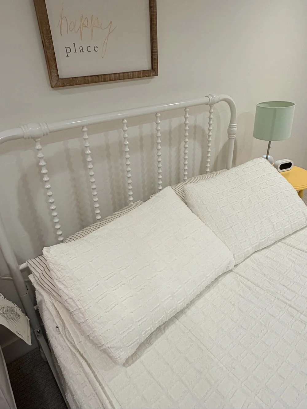 Beddy’s Textured Off-White Quilt Set with Pillow Shams- Bedding